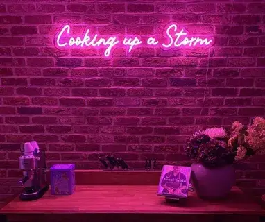 Top 10 Neon Sign Ideas for Home Offices & Study Rooms in the UK